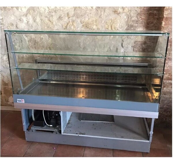 1#7638 Arredi e attrezzature per ristorante in vendita - foto 2