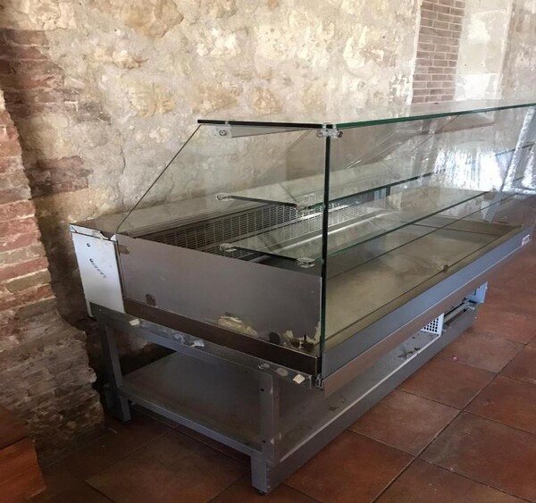 1#7638 Arredi e attrezzature per ristorante in vendita - foto 3