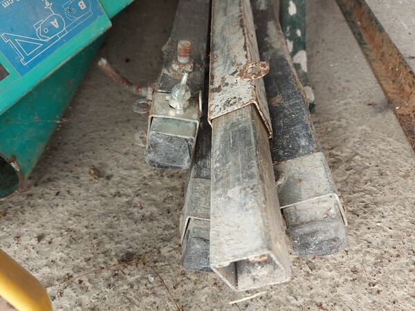 2#7642 Materiale e attrezzatura da cantiere edile in vendita - foto 31