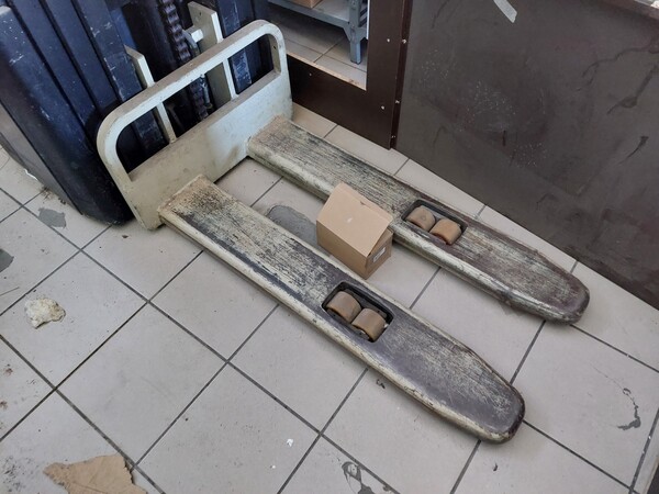 5#7645 Transpallet a timone Crown in vendita - foto 2