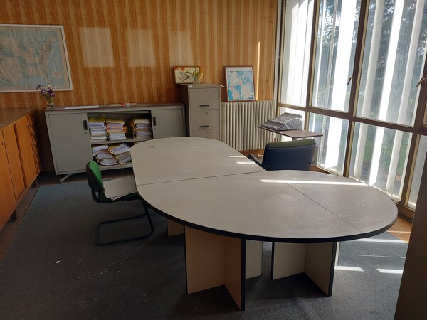 1#7646 Arredi ufficio e marchio in vendita - foto 8