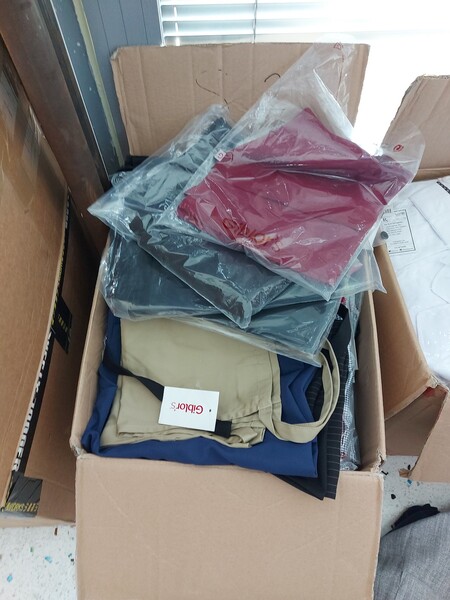 1#7649 Capi di abbigliamento sanitario in vendita - foto 17