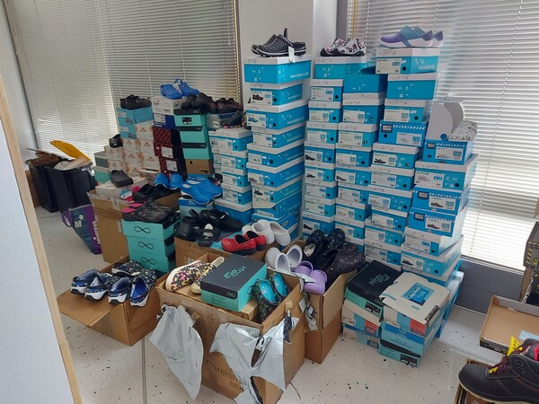 1#7649 Capi di abbigliamento sanitario in vendita - foto 43