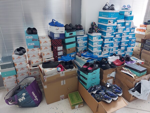 1#7649 Capi di abbigliamento sanitario in vendita - foto 46
