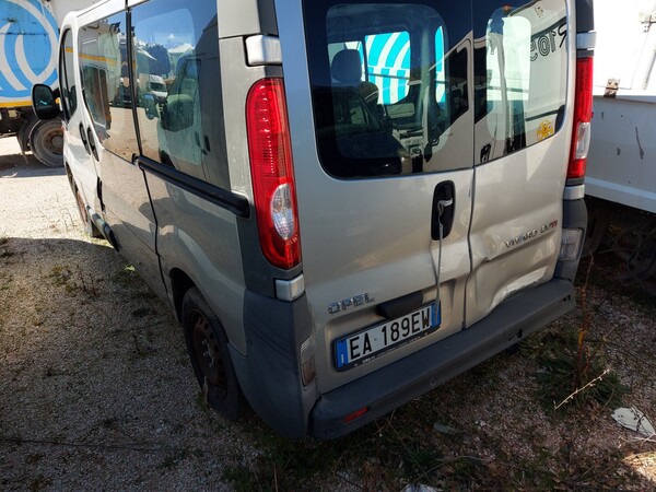 1#7650 Autoveicolo Opel Vivato Combi in vendita - foto 5
