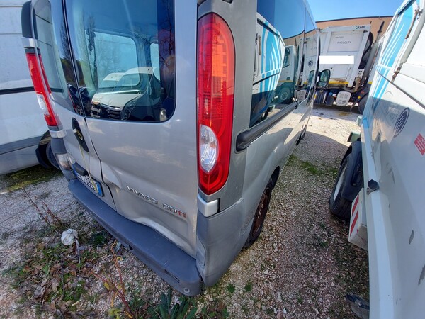 1#7650 Autoveicolo Opel Vivato Combi in vendita - foto 8