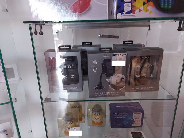 6#7656 Accessori per la telefonia e materiale elettrico  vario in vendita - foto 14