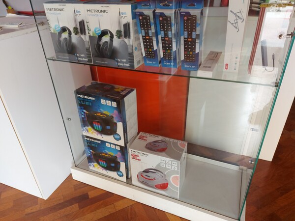 6#7656 Accessori per la telefonia e materiale elettrico  vario in vendita - foto 22
