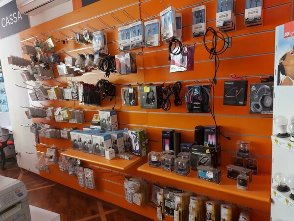 6#7656 Accessori per la telefonia e materiale elettrico  vario in vendita - foto 29