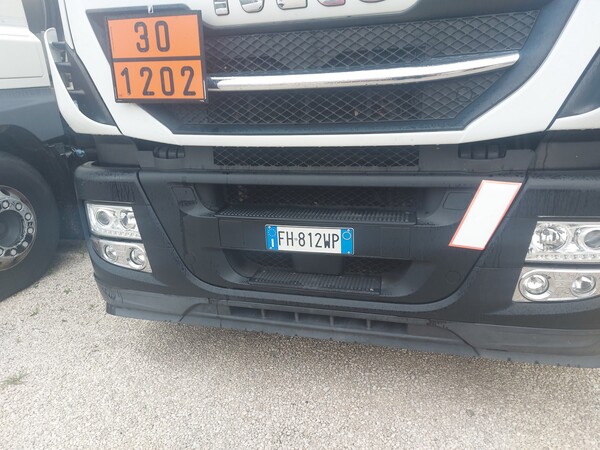 1#7657 Camion cisterna Iveco Stralis 460 in vendita - foto 2