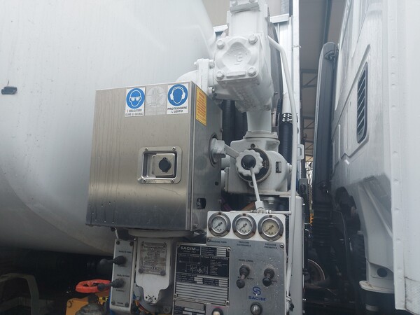 1#7657 Camion cisterna Iveco Stralis 460 in vendita - foto 10