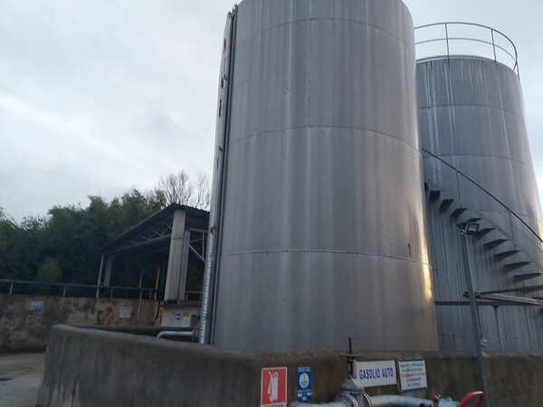 11#7657 Serbatoi stoccaggio carburante in vendita - foto 1