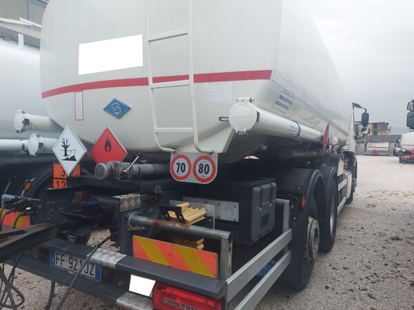 3#7657 Camion cisterna Daf 460 in vendita - foto 14