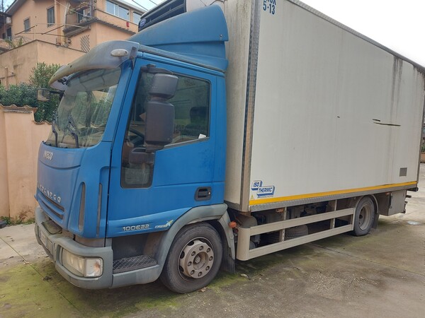 Autocarri in vendita