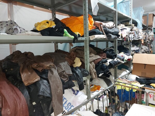 2#7660 Abbigliamento in vendita - foto 35