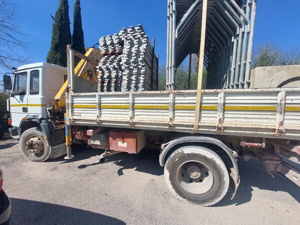Autocarri in vendita