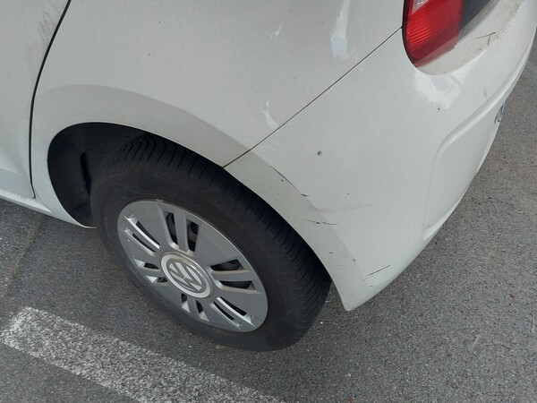 1#7665 Autovettura Volkswagen Up in vendita - foto 16