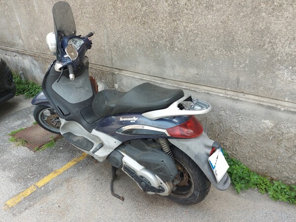 4#7666 Motociclo Piaggio Beverly 500 in vendita - foto 2