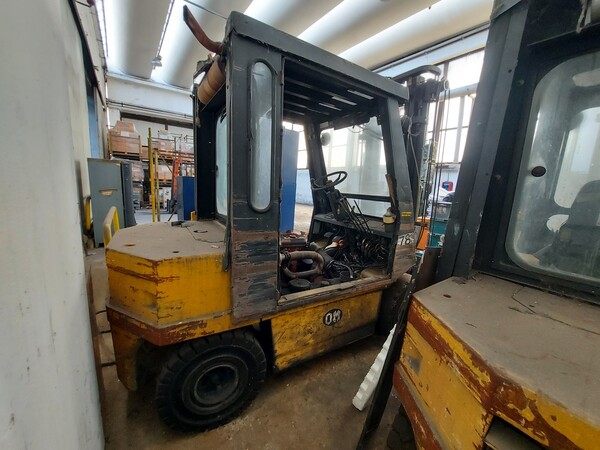 514#7667 Carrello elevatore OM DI40C in vendita - foto 2