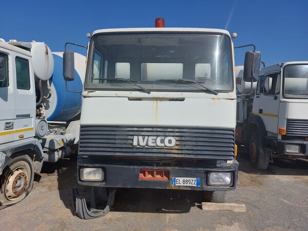 44#7668 Betoniera Fiat Iveco Magirus in vendita - foto 1