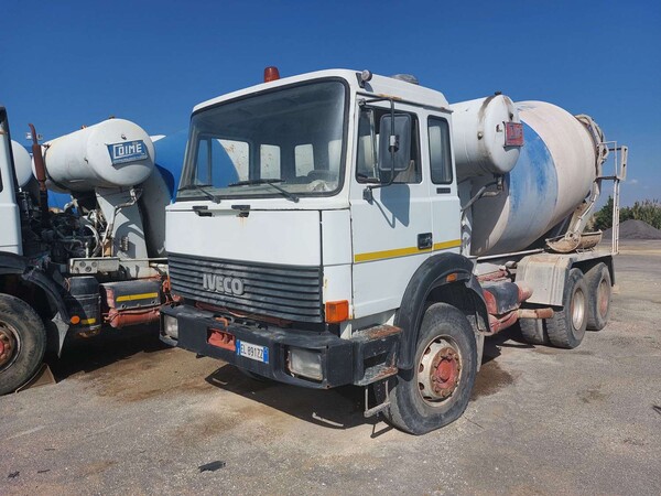 46#7668 Betoniera Iveco Magirus in vendita - foto 2