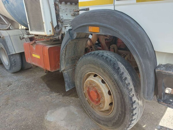 46#7668 Betoniera Iveco Magirus in vendita - foto 11
