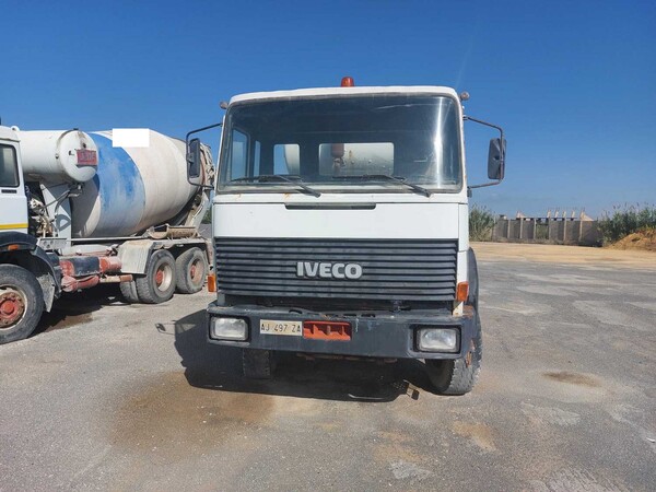 47#7668 Betoniera Iveco in vendita - foto 1