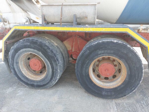 47#7668 Betoniera Iveco in vendita - foto 13
