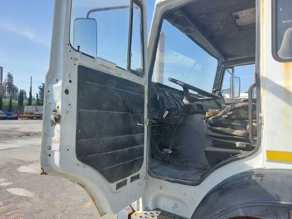 47#7668 Betoniera Iveco in vendita - foto 19