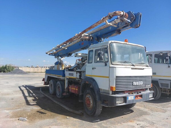49#7668 Autoveicolo Iveco in vendita - foto 3