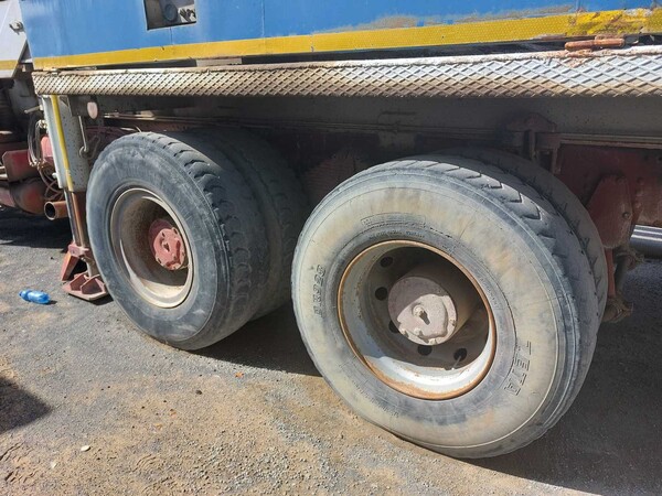 49#7668 Autoveicolo Iveco in vendita - foto 8