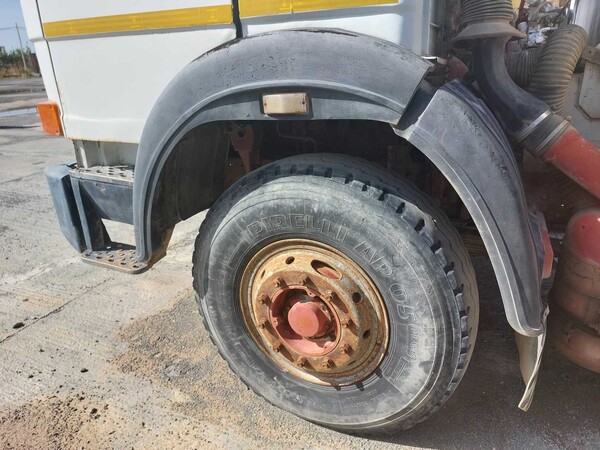 49#7668 Autoveicolo Iveco in vendita - foto 12