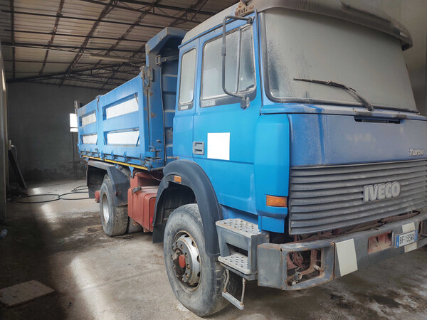 13#7669 Autocarro Fiat Iveco in vendita - foto 3