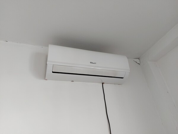 5#7673 Arredamento e attrezzatura per ufficio e sala mensa in vendita - foto 15