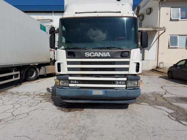 12#7675 Autocarro isotermico Scania in vendita - foto 1