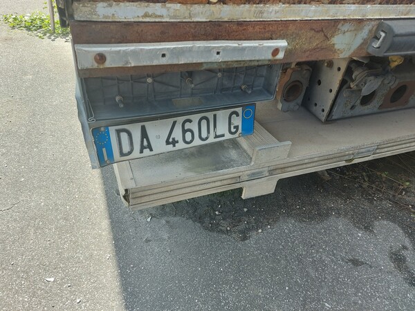 16#7675 Autocarro isotermico Mercedes Actros in vendita - foto 2
