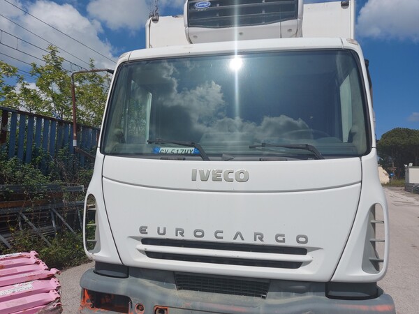 17#7675 Autocarro isotermico Iveco in vendita - foto 6