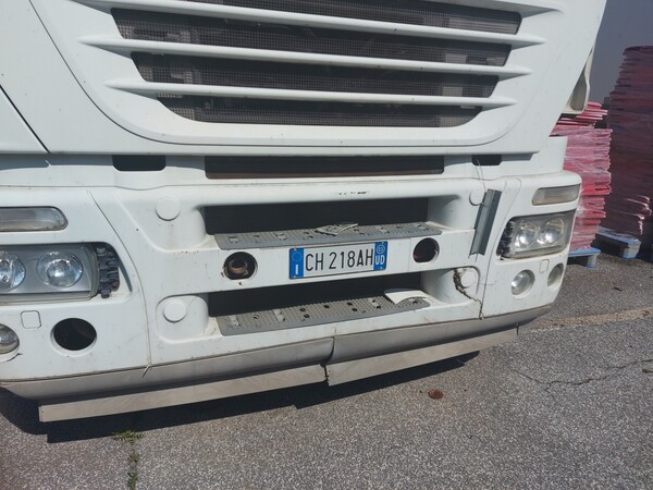 26#7675 Autocarro isotermico Iveco in vendita - foto 3