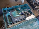 Image 2 - Makita hammer and taping machine - Lot 36 (Auction 7675)
