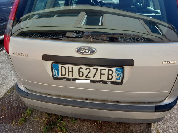 37#7675 Autovettura Ford Focus in vendita - foto 4