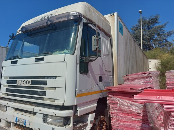 4#7675 Automezzo isotermico Iveco in vendita - foto 6