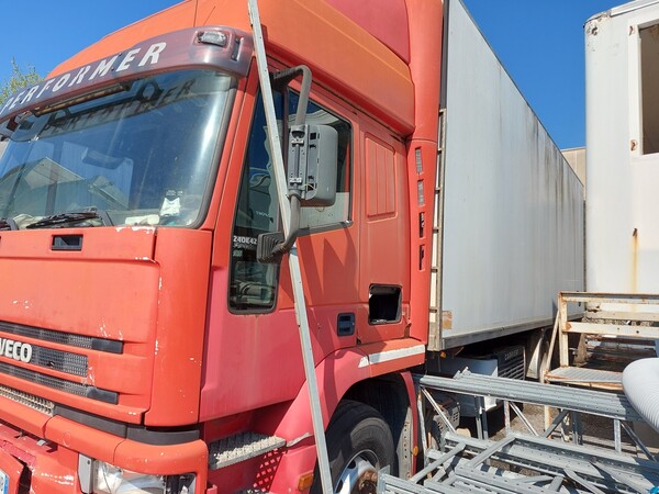 8#7675 Automezzo isotermico Iveco Magirus in vendita - foto 7