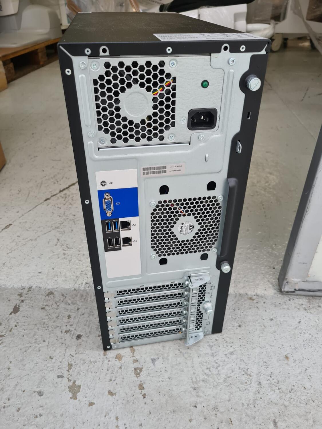 Lot Proliant servers