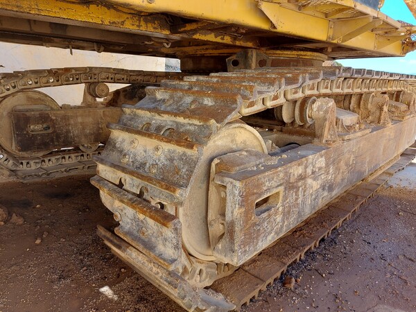 1#7681 Escavatore cingolato Caterpillar  245B in vendita - foto 15