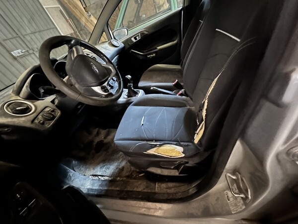 3#7683 Autovettura Ford Fiesta in vendita - foto 7