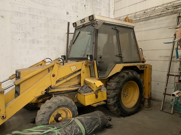 10#7694 Macchina Escavatrice JCB in vendita - foto 1