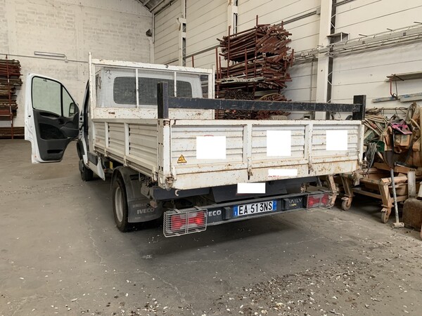 5#7694 Autocarro Iveco Daily in vendita - foto 2