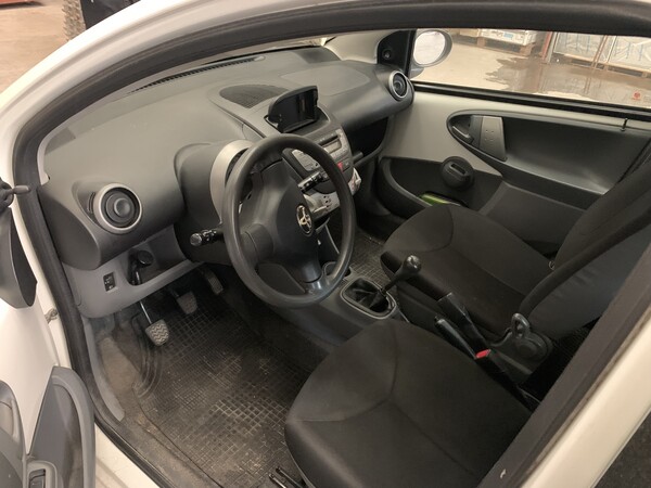 7#7694 Autoveicolo Toyota Aygo in vendita - foto 12