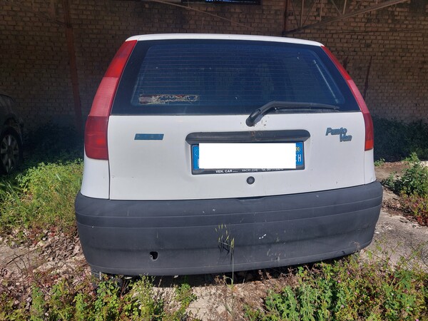 11#7695 Autovettura Fiat Punto in vendita - foto 2