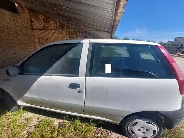 11#7695 Autovettura Fiat Punto in vendita - foto 4